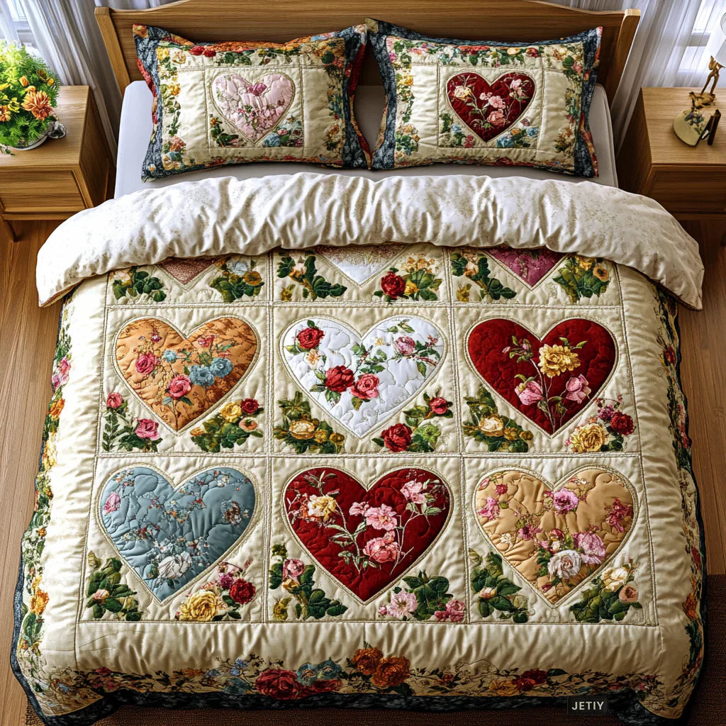 3-Piece Quilted Bedspread Set - Patchwork Hearts